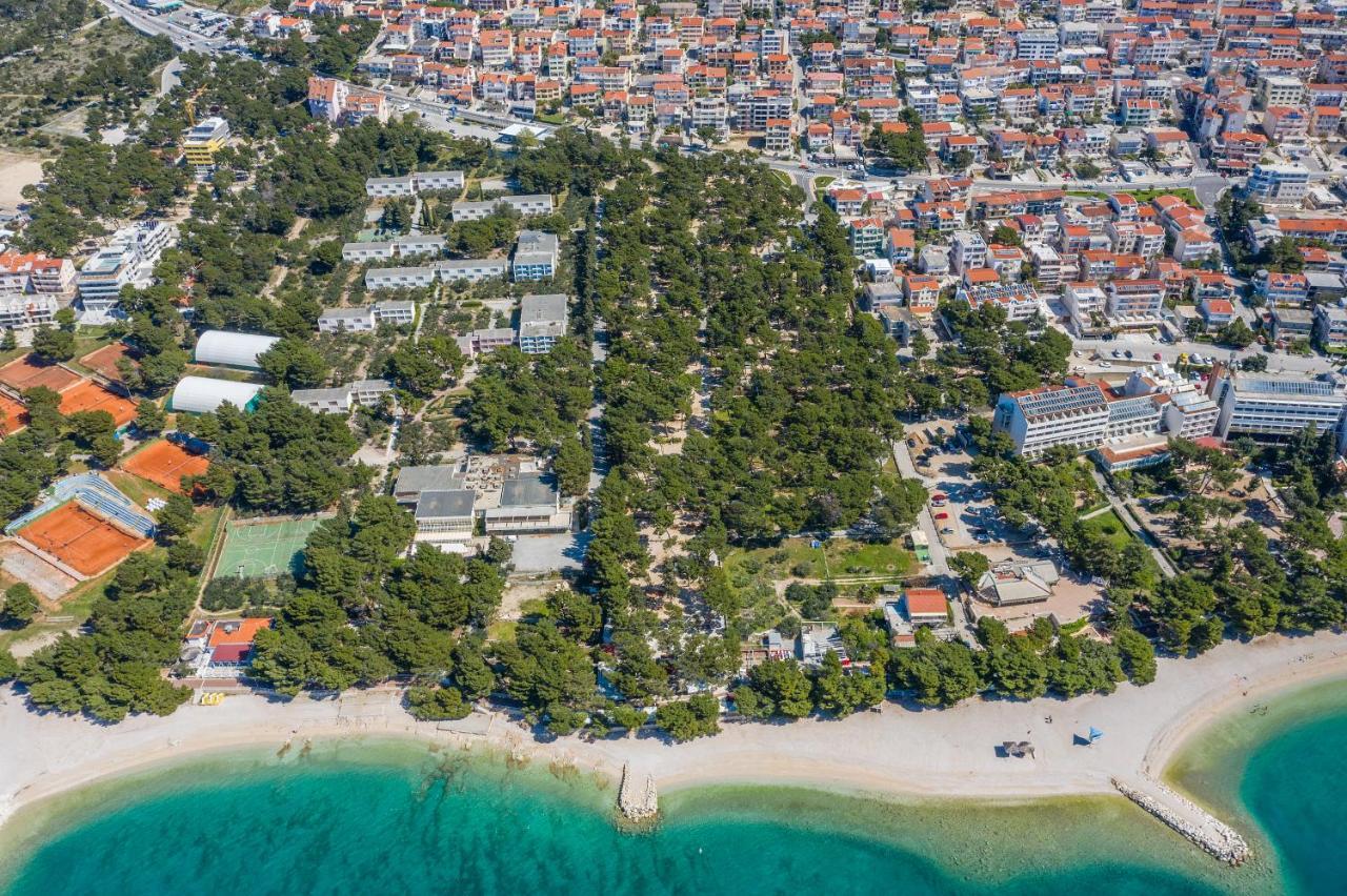 Riviera Mobile Home Makarska Exterior photo
